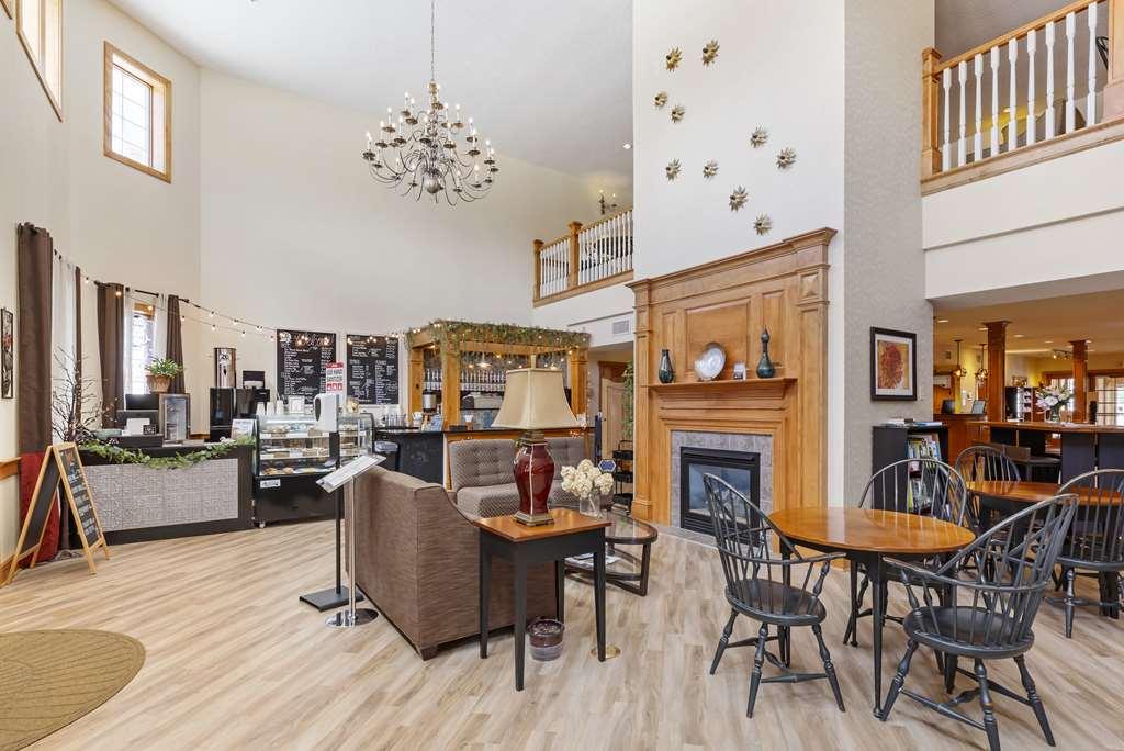 Best Western Plus Dutch Haus Inn And Suites Columbiana Интериор снимка